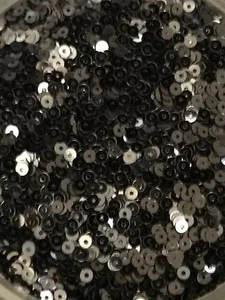 Sequins 3mm Pewter Charcoal Gunmetal Tiny Metallic Round Flat Choose Pack Size  - Picture 1 of 1