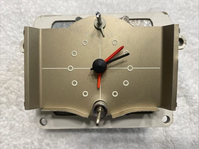 👉✅1956 Lincoln  Premiere Capri 2-Door Dash Clock Motochron - Image 1 of 4