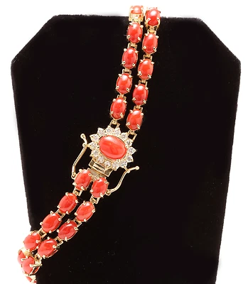  Brazalete de oro amarillo macizo de 14 quilates con diamantes y corales naturales de 20,40 quilates Foto 1 de 4