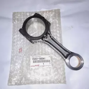 Genuine Connecting Rod Sub Assy 2004-2015 Toyota Hilux 2KD 13201-30041 Japan OEM - Imagen 1 de 6