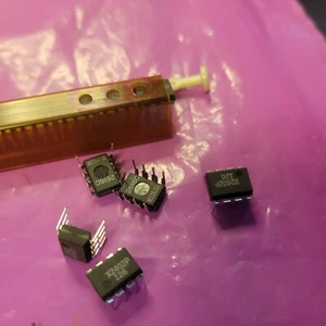 (5 PCS) XICOR X2402P DIP-8 serial EEPROM NEW FROM USA SALE $15 - Picture 1 of 1