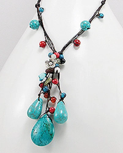 Collar de moda de verano divertido y coqueto con racimo de cuentas de coral rojo turquesa azul de 21" Foto 1 de 1