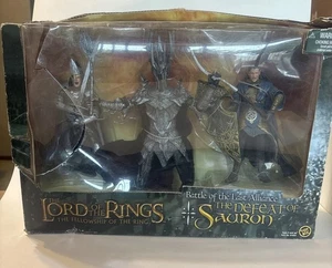 ToyBiz LOTR Lord of the Rings Last Alliance The Defeat of Sauron Set Rough Box - Picture 1 of 18