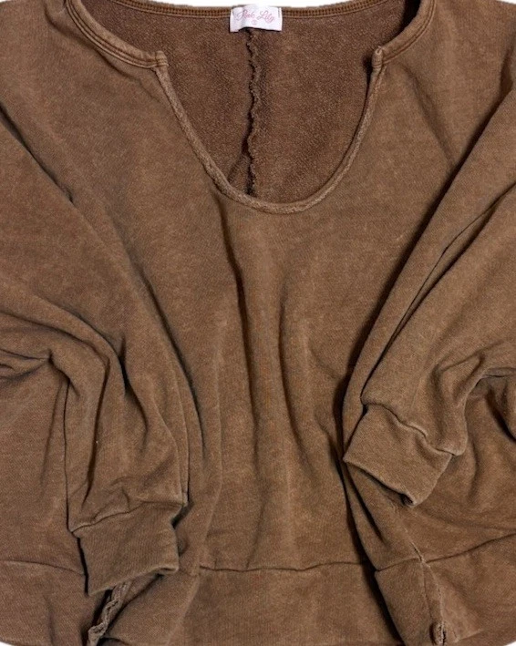 Sudadera para mujer Pink Lily pequeña súper grande marrón cuello en V mangas 3/4 Foto 1 de 3