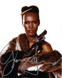 * GRACE JONES * signed 8x10 photo * A VIEW TO KILL * COA * - Picture 1 of 2