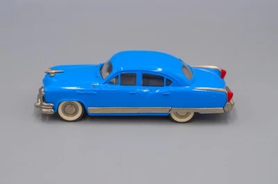 Brooklin Models #BRK29 1:43 Kaiser Manhatten 1953 Four Door Sedan - Boxed - Image 1 of 4