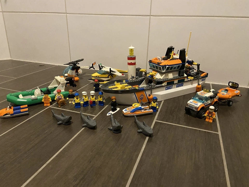 Lego Schiffe Konvolut - Bild 1 von 3