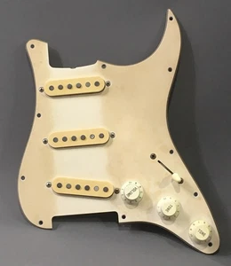 Vintage Fender Japan 1982 JV SQ Relic Strat Guitar Pickups Loaded Pickguard MIJ - Picture 1 of 7