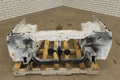 1986-1992 Toyota Supra MA70 (7MGE Non-turbo) Bare Radiator Core Support FrontCut Foto 1 de 4