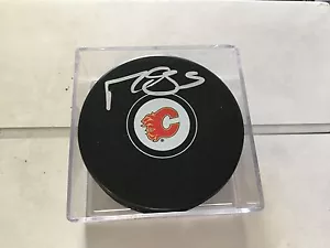 Disco de hockey Mark Giordano firmado por los Calgary Flames autografiado b - Imagen 1 de 1