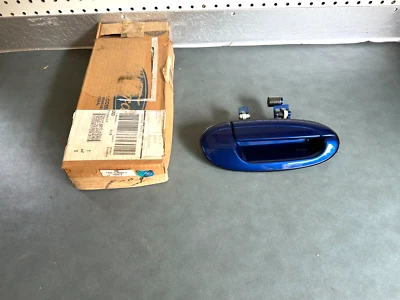 Manija exterior puerta trasera derecha azul 1996-19988 Taurus Ford OEM NOS F6DZ-5426604-AAA Foto 1 de 4