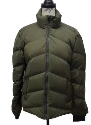 Chaqueta acolchada Theory L cuello alto CH para mujer abrigo de plumón de romero oscuro $425 Foto 1 de 4