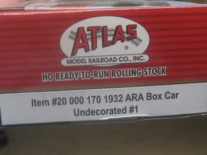Atlas "Undecorated" 1932 ARA 40 Ft Steel Boxcar. HO - Picture 1 of 3