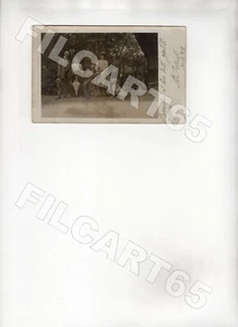 B7457 FOTO 1907 RAGAZZA BICI OMBRELLO CANE CARTOLINA GRUPPO PER SAMPIERDARENA - Foto 1 di 2