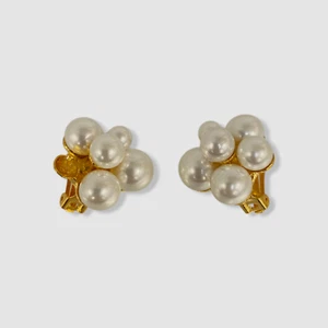 Kenneth Jay Lane Women's 22K Gold Plated Pearl Cluster Clip-On Earrings - Picture 1 of 3
