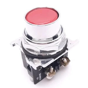 Eaton 10250T30R Red Flush Pushbutton Switch, ø30.5mm, 1NO 1NC, 600VAC 10A Max - Picture 1 of 8