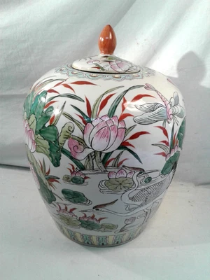 Ingwertopf,Deckelvase China,a.B.signiert,Porzellan weiß,Flora+Fauna,alt?,H38cm - Bild 1 von 4