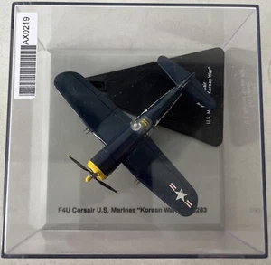 ARMOUR COLLECTION 5283 F4U CORSAIR US MARINES KOREAN WAR MODEL AIRCRAFT BOXED - Picture 1 of 4