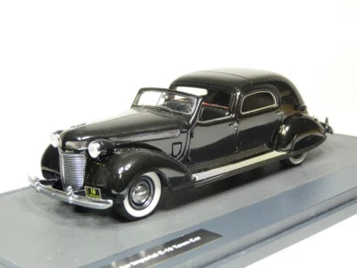 Matrix MX50303-061 1/43 1937 Chrysler Imperial C-15 Town Car Resin Model Car - Image 1 of 3