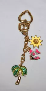 Juicy Couture Beach Charms Portachiavi Portachiavi Borsa Charm Pesce Sole Palma (ToteGG) - Foto 1 di 9