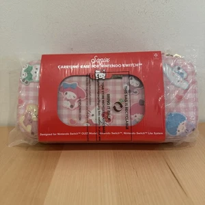 Sonix Sanrio Hello Kitty and Friends Gingham Nintendo Switch Tragetasche - Bild 1 von 3
