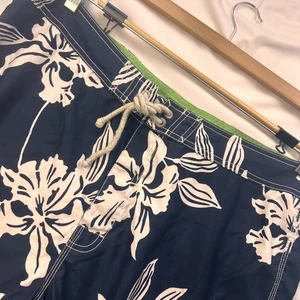 J. Crew Herren Badehose marine weiß große Blumen Polyester 38 - Bild 1 von 7