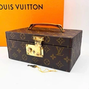 LOUIS VUITTON Boite A Tout M47246 Monogram Cosmetic Case Box With Key Authentic - Picture 1 of 11