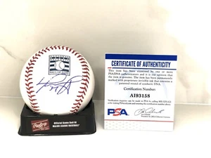 DAVID ORTIZ HAND SIGNED HALL OF FAME BASEBALL BOSTON REDSOX BIG PAPI PSA DNA - Picture 1 of 2