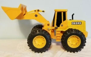 Ertl John Deere Articulated Front End Loader 210 5 SRC0 - Picture 1 of 9