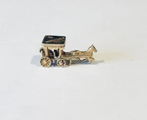 Vintage 14KT Yellow Gold Bermuda Charm - Picture 1 of 6