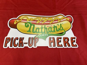 LETRERO PLÁSTICO CORRUGADO NATHANS HOT DOGS RECOGIDA AQUÍ - Imagen 1 de 4