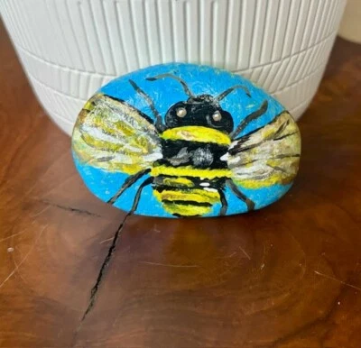 Коллекционное миниатюрное искусство ручной росписи камень сад уличный декор «Шмель пчела» - Изображение 1 из 4