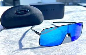 Oakley OO9462-0228 Men's Blue Sunglasses - Picture 1 of 1