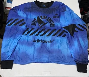 Herren Adidas Rundhals Pullover Fußball Sweatshirt Arkive Blau Large - Brandneu - Bild 1 von 6