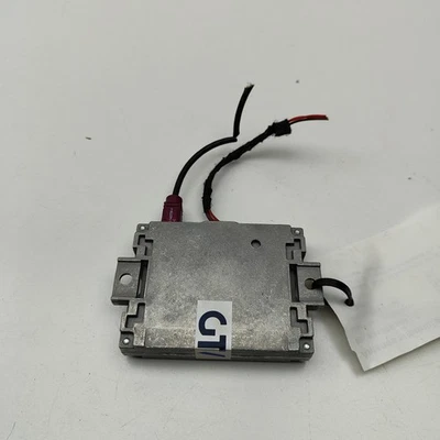 AUDI A6 Avant 4G C7 Phone 2 Ways Signal Amplifier 4H0035456 2.0 Diesel 140kW - Image 1 of 4