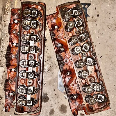 Oldsmobile 350 Casting # 8 5.7L 1968-76 OEM Rebuildable core - Image 1 of 2