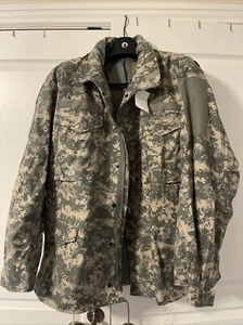 ACU Camo M-65 Field Coat Army M65 Jacket USGI Cold Weather Large Hooded - Picture 1 of 13