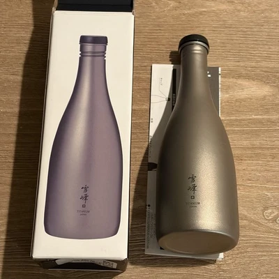 Snow Peak Sake Bottle Titanium, TW-540 - Image 1 of 4
