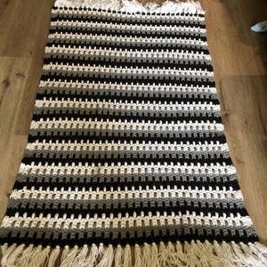 Vintage 1970’s Black Gray Cream Crochet Afghan Blanket Throw 40 X60” - Picture 1 of 4