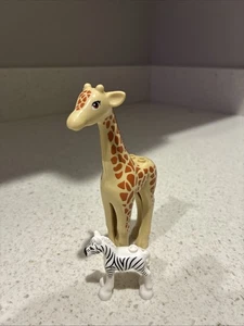 LEGO Giraffe Minifigure & Baby Zebra Big Figure Animals Mint New From Set. - Picture 1 of 6
