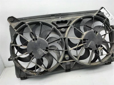 Radiator Fan Motor Assembly Dual Fan 07-14 Cadillac Escalade 15780789 - Image 1 of 4