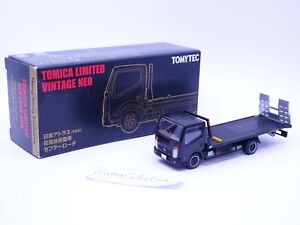 Tomica Limited Vintage NISSAN ATLAS F24 Safety Loader BLACK HONG KONG TOMYTEC