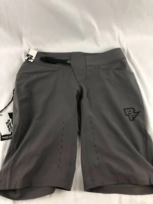 Pantalones Cortos Race Face Traverse MTB TALLA Pequeña Carbón Foto 1 de 4