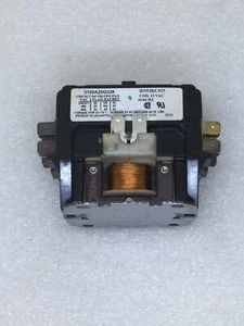 Products Unlimited 3100A20Q328 20 Amp Contactor 240-600 VAC with 24VAC Coil - Picture 1 of 8