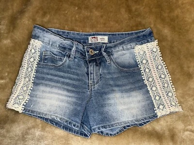 Lei Denim Jean Shorts Size 1 Regular Ashley Low rise lace Pockets - Image 1 of 4