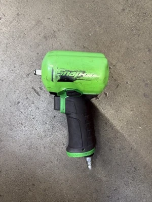 Snap-On Tools PT338G 3/8" Air Impact Wrench - Image 1 of 4
