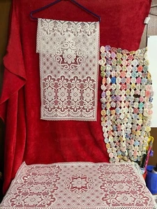 Set of 2 Ecru Pale Cream Lacy Tablecloth Runners - Bild 1 von 3