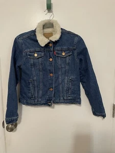 Levi's Kids Sherpa Lined Light Blue Denim Jacket Coat Size Large Unisex - Picture 1 of 7