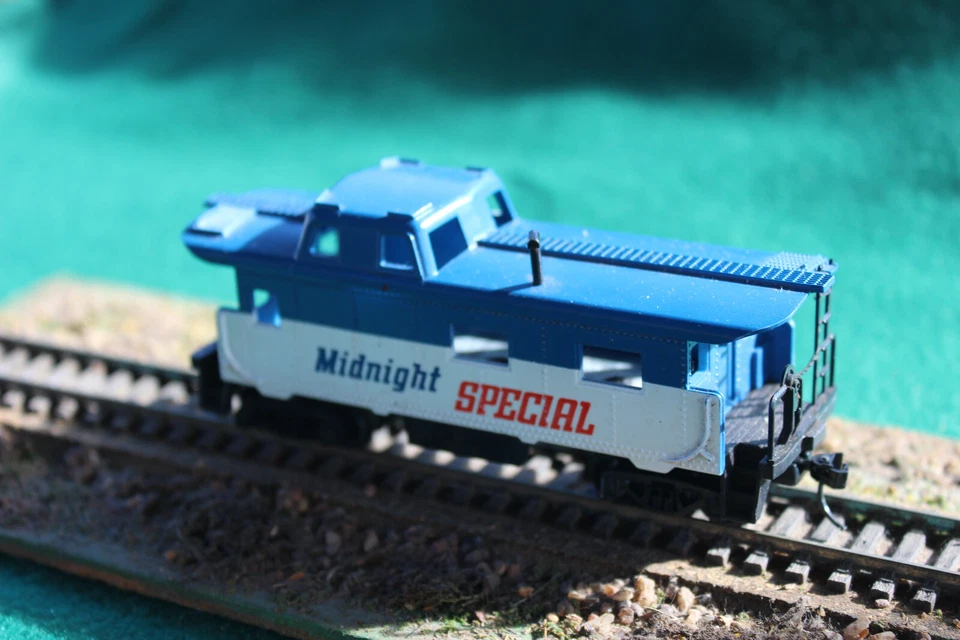 Tyco Caboose Midnight Special HO scale Used - Image 1 of 4