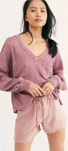 Maglione oversize Free People fresco e nuovo Hacci, rosa, grande prezzo disponibile $98 - Foto 1 di 3